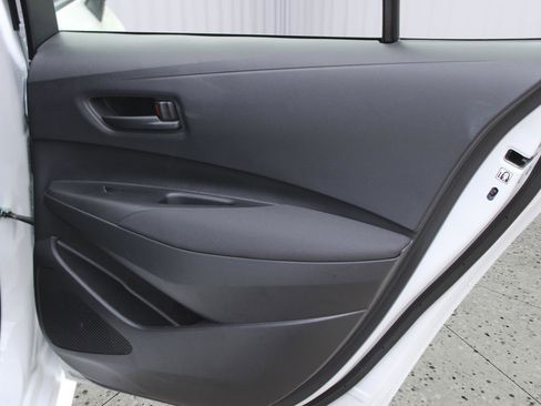 Certified 2024 Toyota Corolla LE image 36