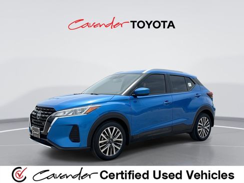 Used 2024 Nissan Kicks SV FWD image 1