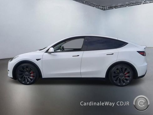 Used 2023 Tesla Model Y Performance AWD/4WD image 5