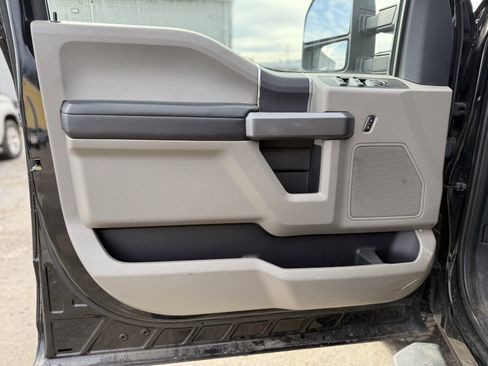 Used 2022 Ford F250 XLT image 13