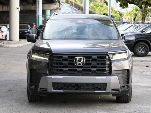 New 2026 Honda Pilot EX-L image 2