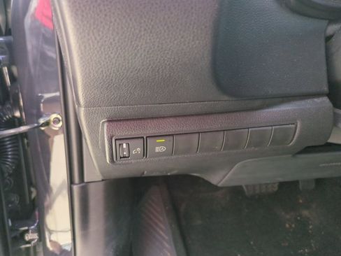 Used 2026 Toyota Corolla LE FWD image 13