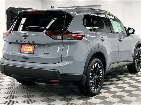 New 2026 Nissan Rogue SV AWD/4WD image 17