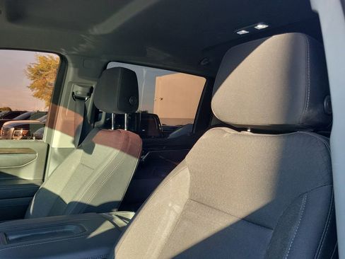 Used 2022 Chevrolet Silverado 1500 LT Trail Boss w/ Protection Package image 7