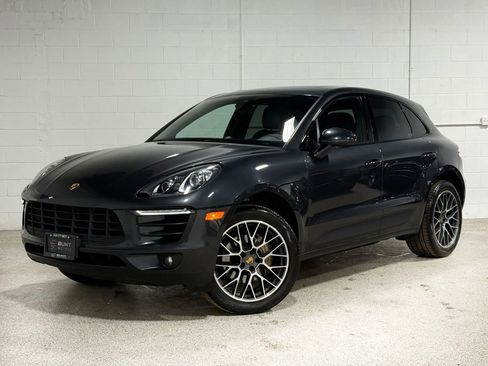 Used 2018 Porsche Macan S image 2