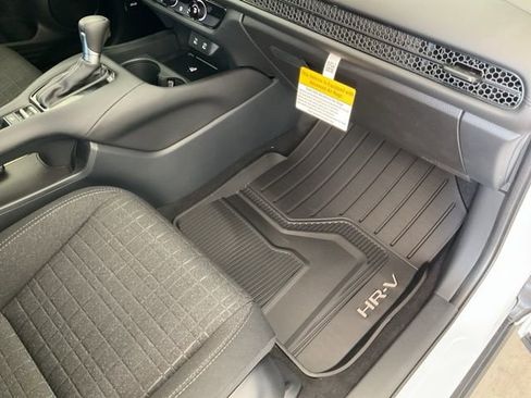 New 2026 Honda HR-V LX image 25