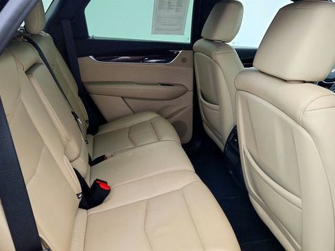 Used 2019 Cadillac XT5 Luxury image 24