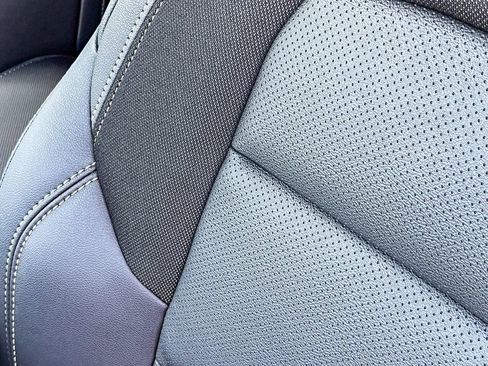 New 2026 Chevrolet Equinox EV LT image 23