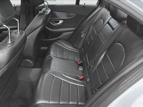 Used 2016 Mercedes-Benz C 300 4MATIC Sedan image 19