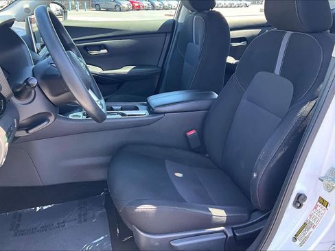Used 2023 Nissan Sentra SV FWD image 7