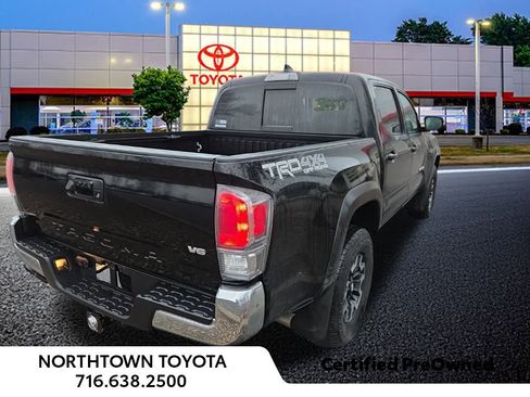 Used 2023 Toyota Tacoma TRD Off-Road image 6