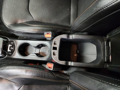 Used 2018 Jeep Compass Limited AWD/4WD image 21
