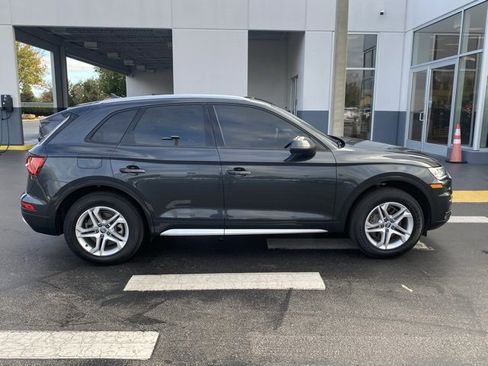 Used 2018 Audi Q5 2.0T Premium w/ Convenience Package image 9