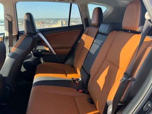 Used 2017 Toyota RAV4 Limited w/ Advanced Technology Package AWD/4WD image 11