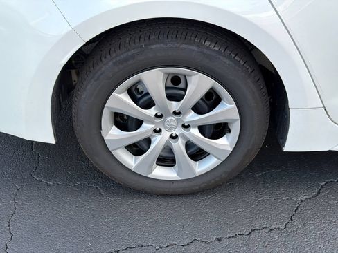Used 2026 Toyota Corolla LE FWD image 23