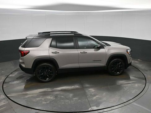 New 2026 GMC Terrain Elevation w/ Elevation Premium Package image 30