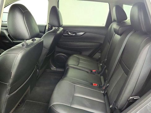 Used 2020 Nissan Rogue SL image 21