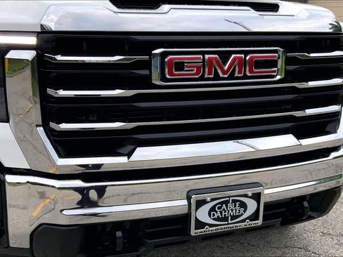 Used 2024 GMC Sierra 2500 SLE w/ SLE Value Package; AWD/4WD image 29