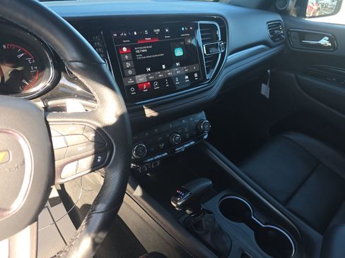 Used 2024 Dodge Durango GT AWD/4WD image 9