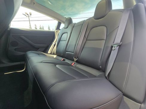 Used 2023 Tesla Model 3 Standard Range RWD image 16