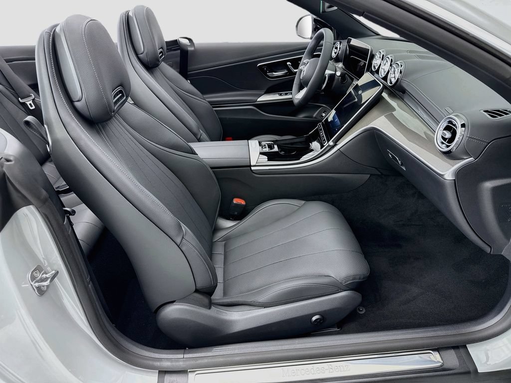 New 2027 Mercedes-Benz CLE 450 4MATIC Cabriolet image 18