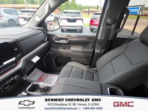 New 2026 Chevrolet Silverado 1500 RST w/ RST All Star Premium Package AWD/4WD image 16
