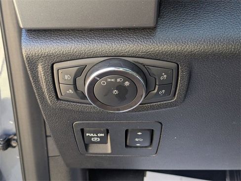 Used 2019 Ford F150 XLT w/ Equipment Group 302A Luxury image 16