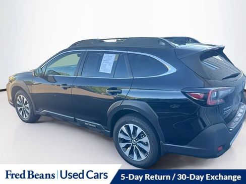Certified 2025 Subaru Outback Limited AWD/4WD image 7