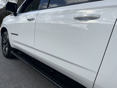 Used 2023 Chevrolet Suburban Z71 w/ Luxury Package image 89