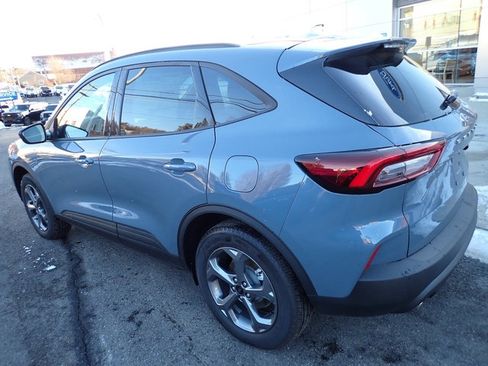 New 2025 Ford Escape ST-Line w/ Cold Weather Package image 3