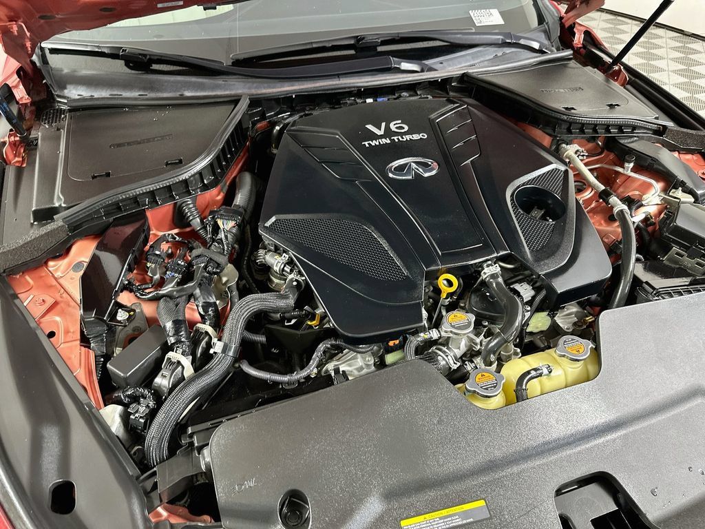 Used 2019 INFINITI Q50 Red Sport 400 w/ Carbon Fiber Package RWD image 26