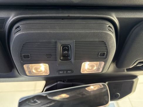 Used 2024 Ford Mustang GT Premium image 28