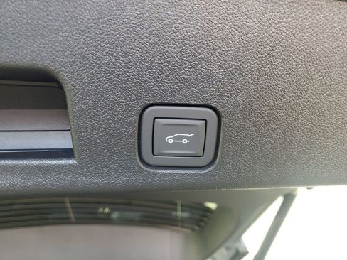 New 2026 Chevrolet Traverse LT w/ Midnight/Sport Edition image 33