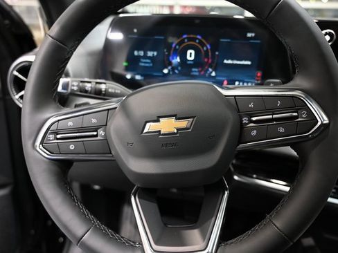 New 2026 Chevrolet Equinox LT w/ Convenience Package II image 23