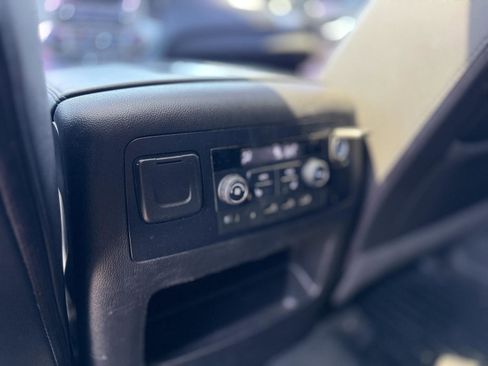 Used 2017 Chevrolet Tahoe Premier image 23