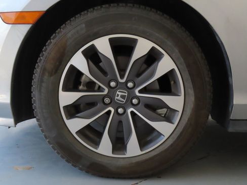 Used 2021 Honda Odyssey EX-L image 27