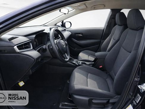 Used 2022 Toyota Corolla LE image 7
