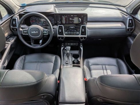 Used 2022 Kia Sorento S w/ Panoramic Sunroof Package AWD/4WD image 23