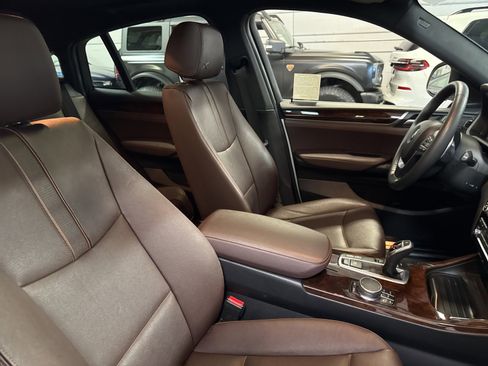 Used 2018 BMW X4 xDrive28i image 25