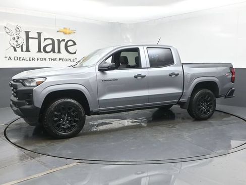 New 2026 Chevrolet Colorado W/T w/ WT Custom Package AWD/4WD image 10