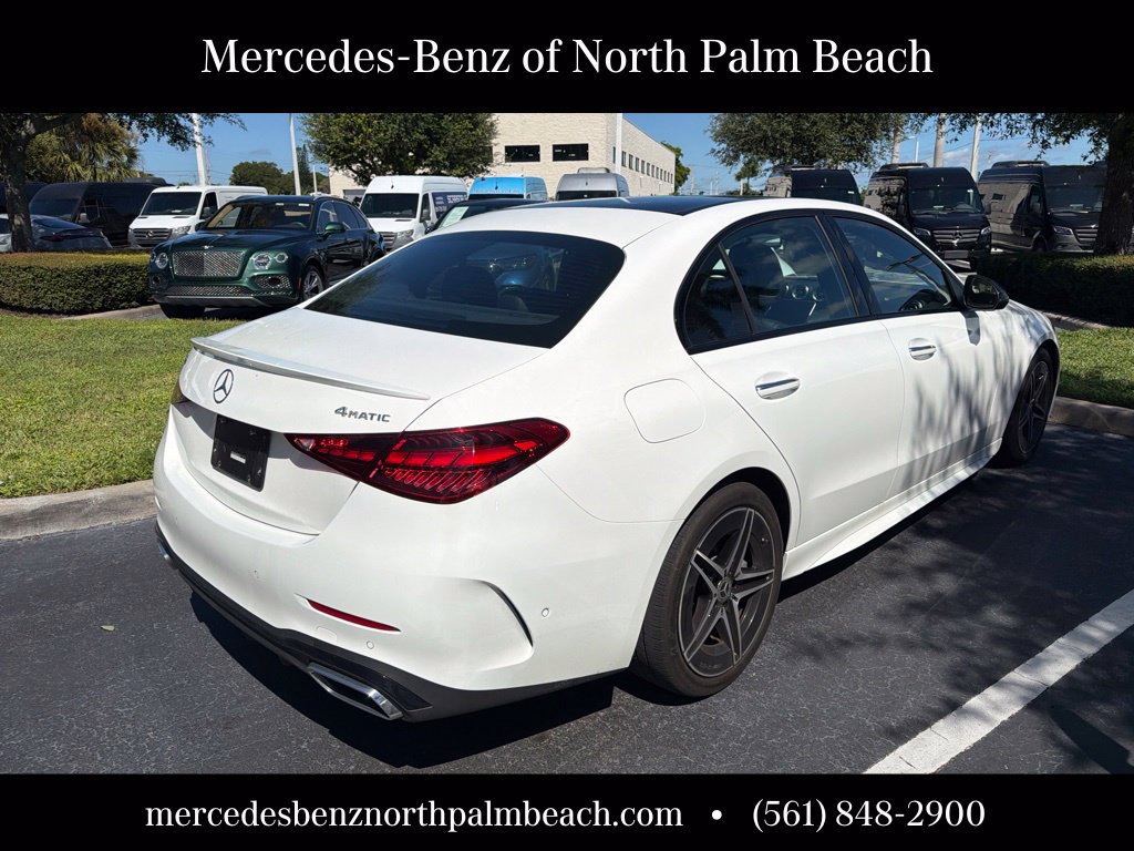 Used 2023 Mercedes-Benz C 300 4MATIC Sedan image 4
