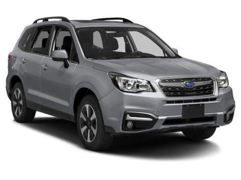 Used 2018 Subaru Forester 2.5i Limited AWD/4WD image 9