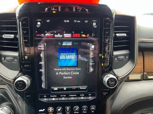 Used 2019 RAM 1500 Limited AWD/4WD image 25