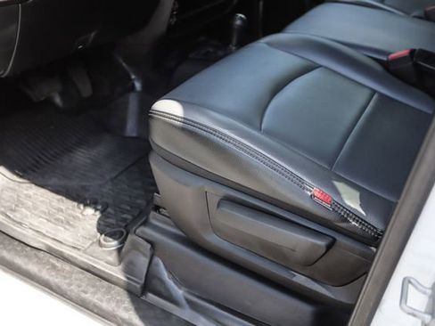 Used 2022 RAM 3500 Tradesman w/ Chrome Appearance Group AWD/4WD image 52