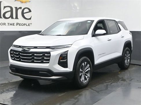 New 2026 Chevrolet Equinox LT w/ LPO, Floor Liner Package image 12