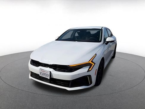 Used 2025 Kia K5 LXS FWD image 7