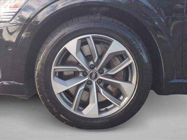 Used 2021 Audi e-tron Premium Plus w/ Premium Plus Package AWD/4WD image 26