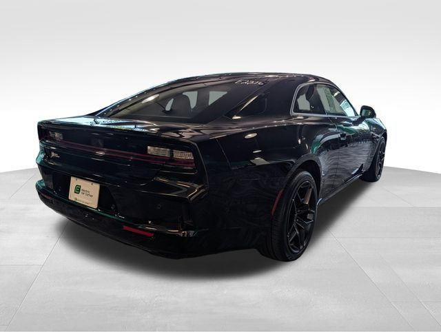 Used 2024 Dodge Charger Daytona R/T w/ Plus Group AWD/4WD image 7