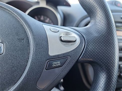 Used 2012 Nissan Juke S image 28