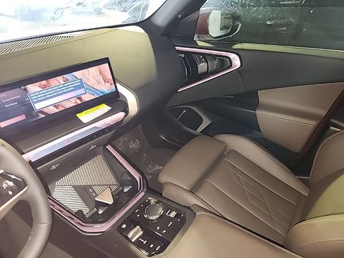 Used 2025 BMW X3 xDrive30i image 5